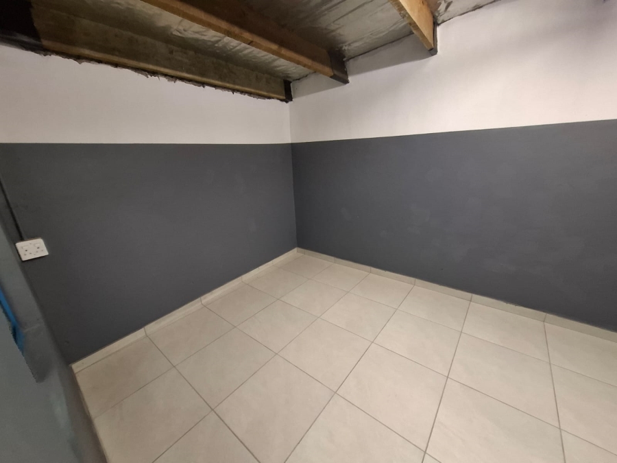 To Let Commercial Property for Rent in Stikland Industrial Western Cape